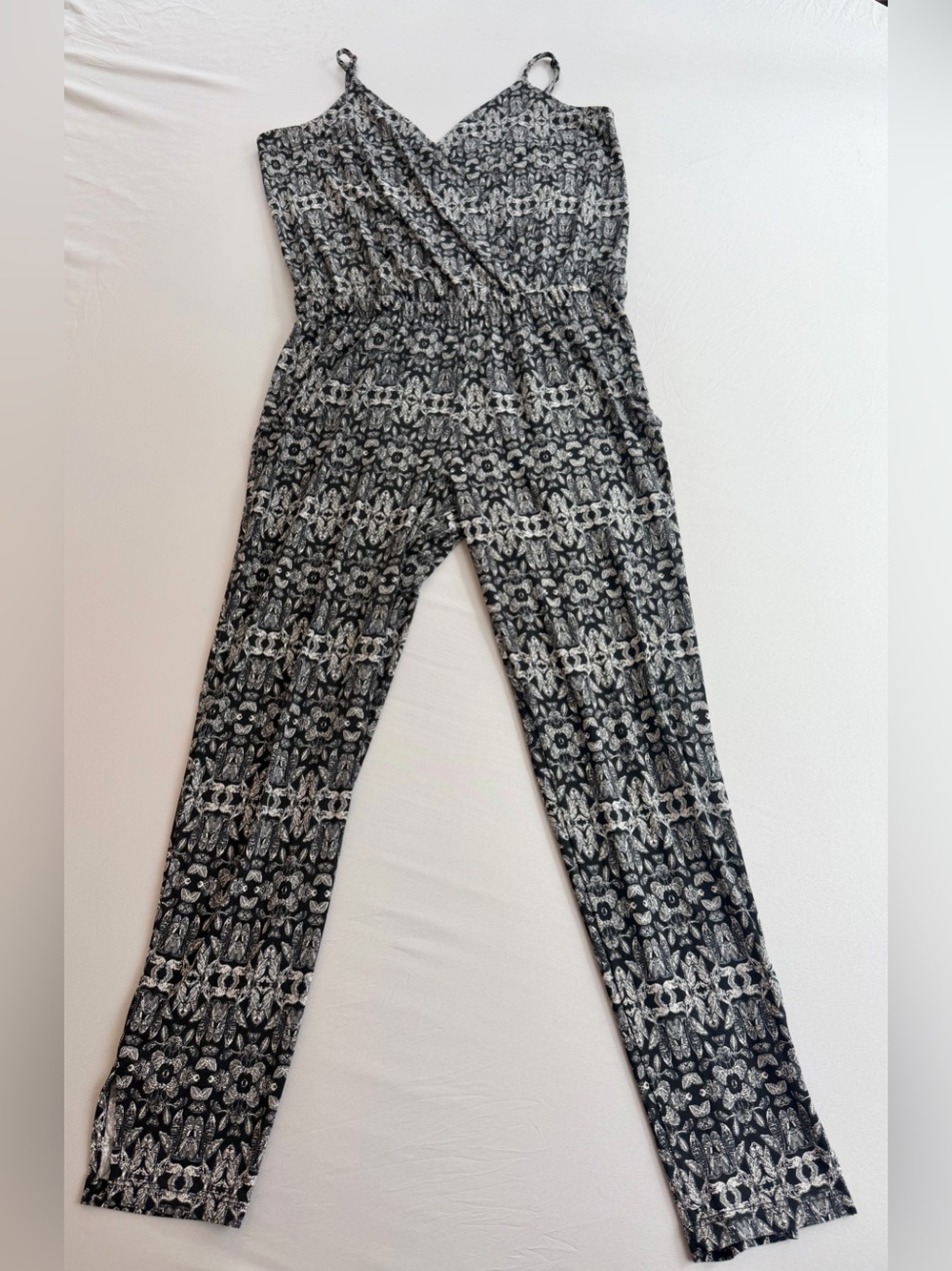 Veronica M Black Floral Jumpsuit Small Wrap Front Boho Straight Leg